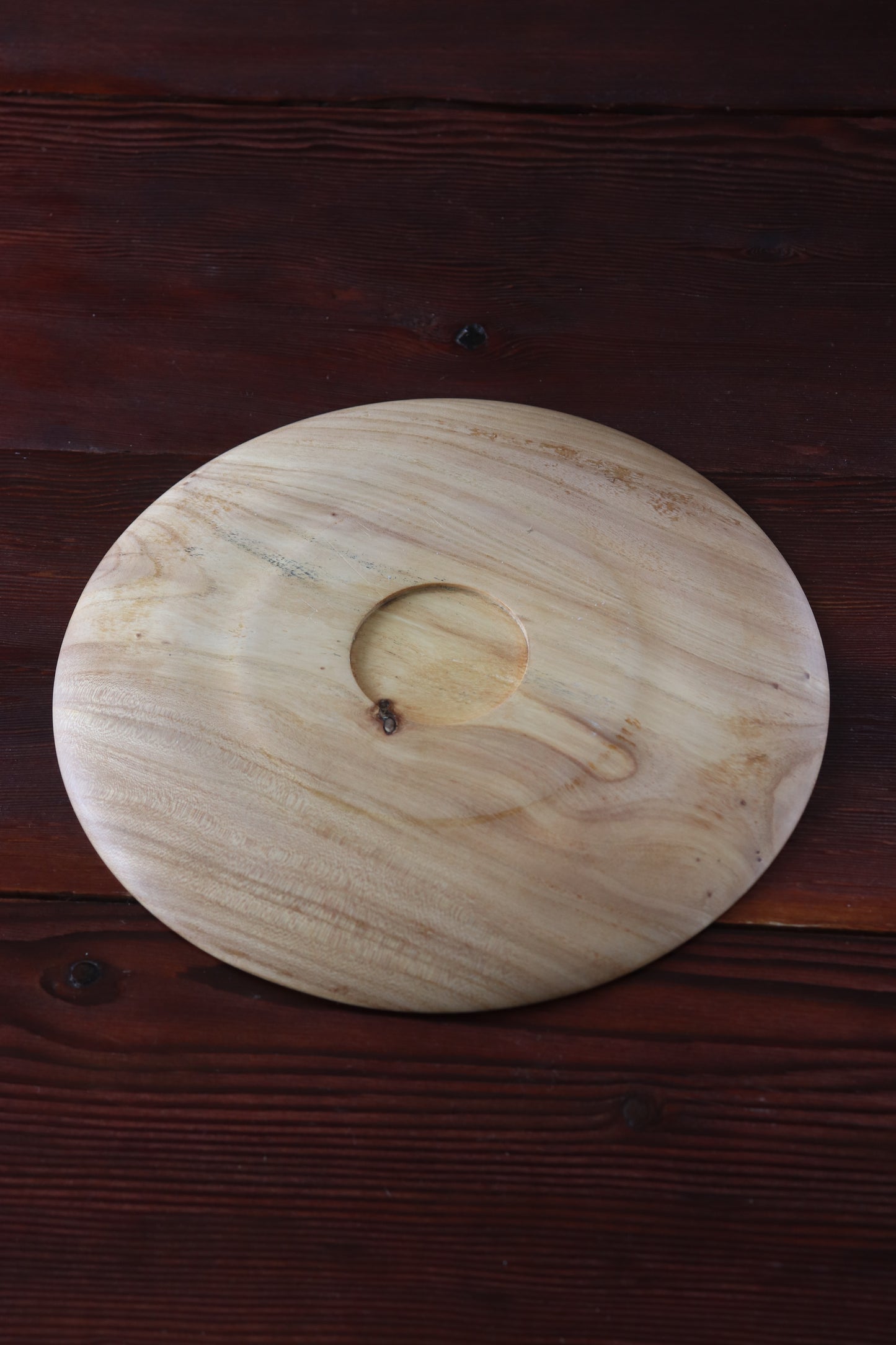 Handturned Wood Plate with Subtle Grain Detail